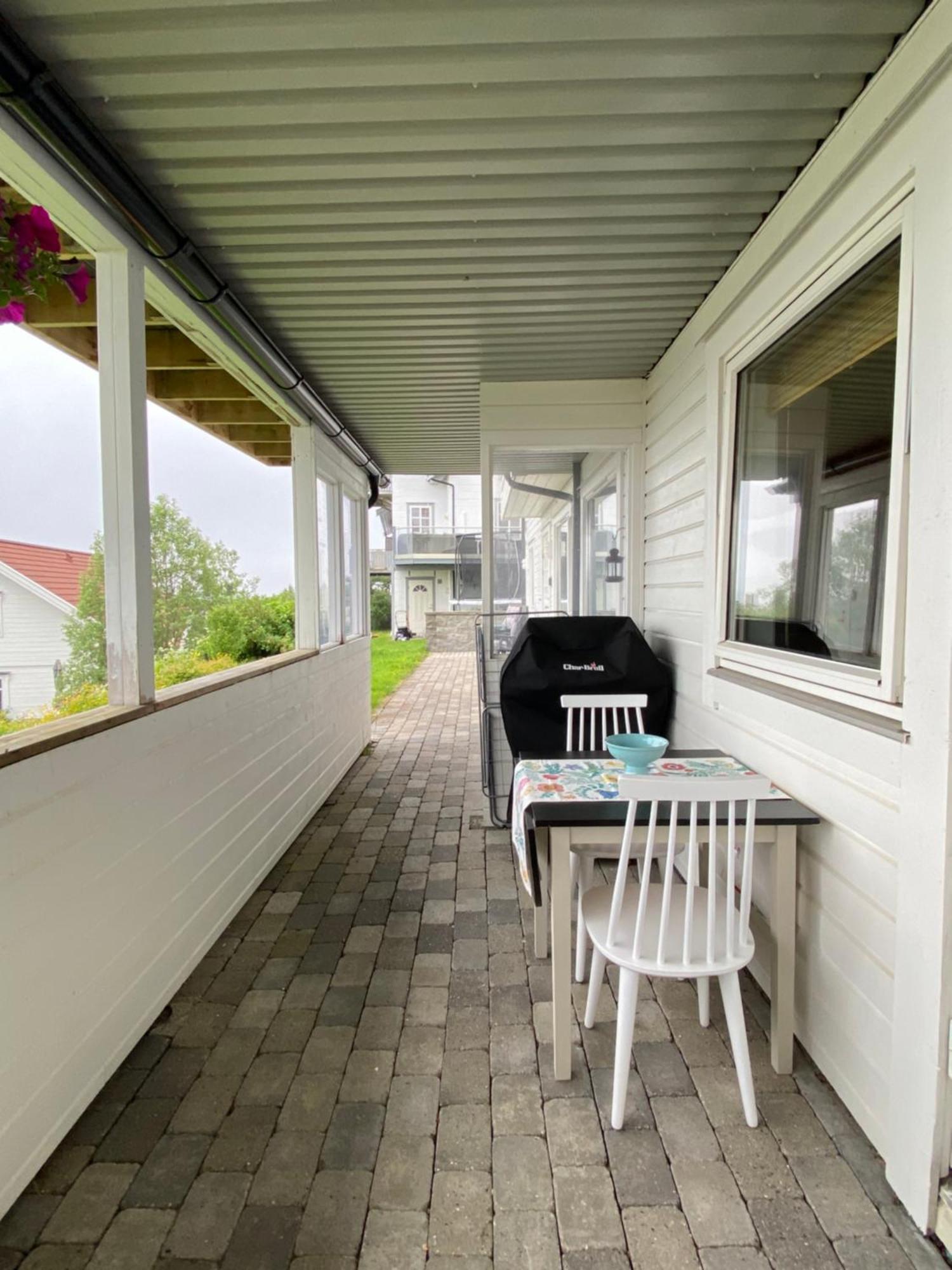 Polar Cozy Apartment - With View And Free Parking Tromsø Exterior foto